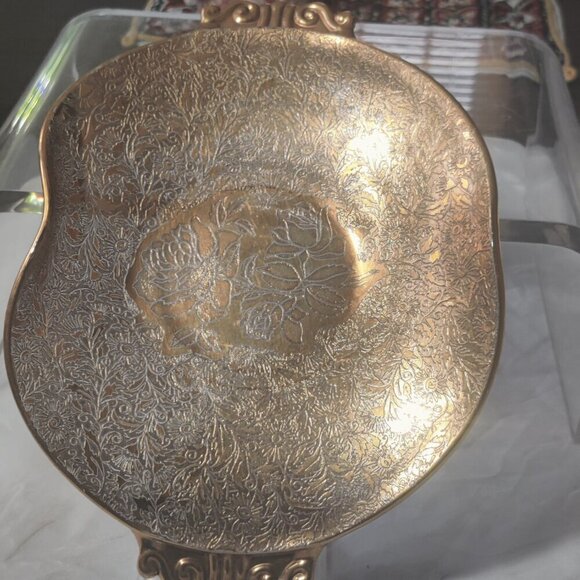 Gold over silver tray top, glass on bottom. Vintage serving tray for bon-bons. - Picture 4 of 6